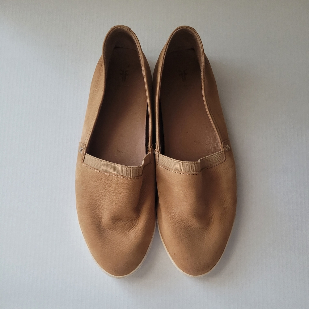 Frye Melanie Tan Leather Flats Women's Comfort Slip-on Shoes Size 9.5M
